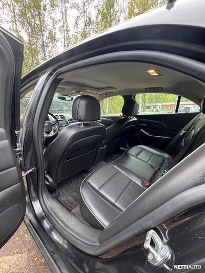 Chevrolet Malibu 2012, kuva 6/7