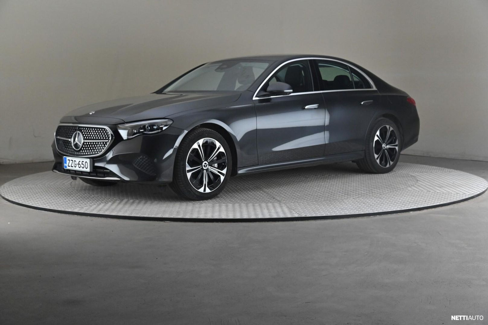 Mercedes-Benz E