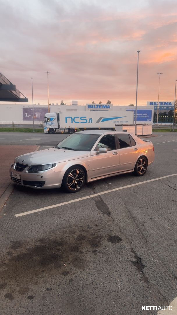 Saab 9-5