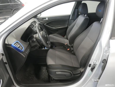 Hyundai i20 1,0 T-GDI 5MT ISG GO 2016, kuva 7/17