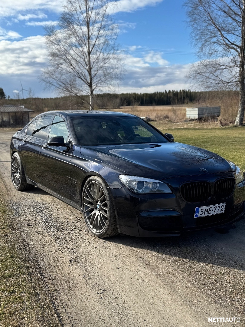 BMW 740