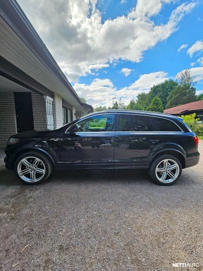 Audi Q7 2010, kuva 3/17