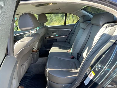 BMW 745 2002, photo 6/16