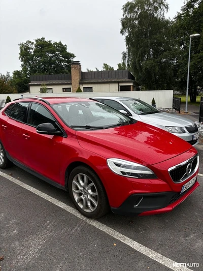 Volvo V40 Cross Country 2018, kuva 1/10