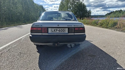 Toyota Carina II 2,0d XL 4d 1988, photo 6/20