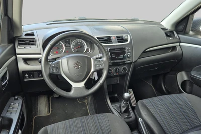 Suzuki Swift 4WD 1,2 VVT GL 5D 5MT 2015, kuva 3/5