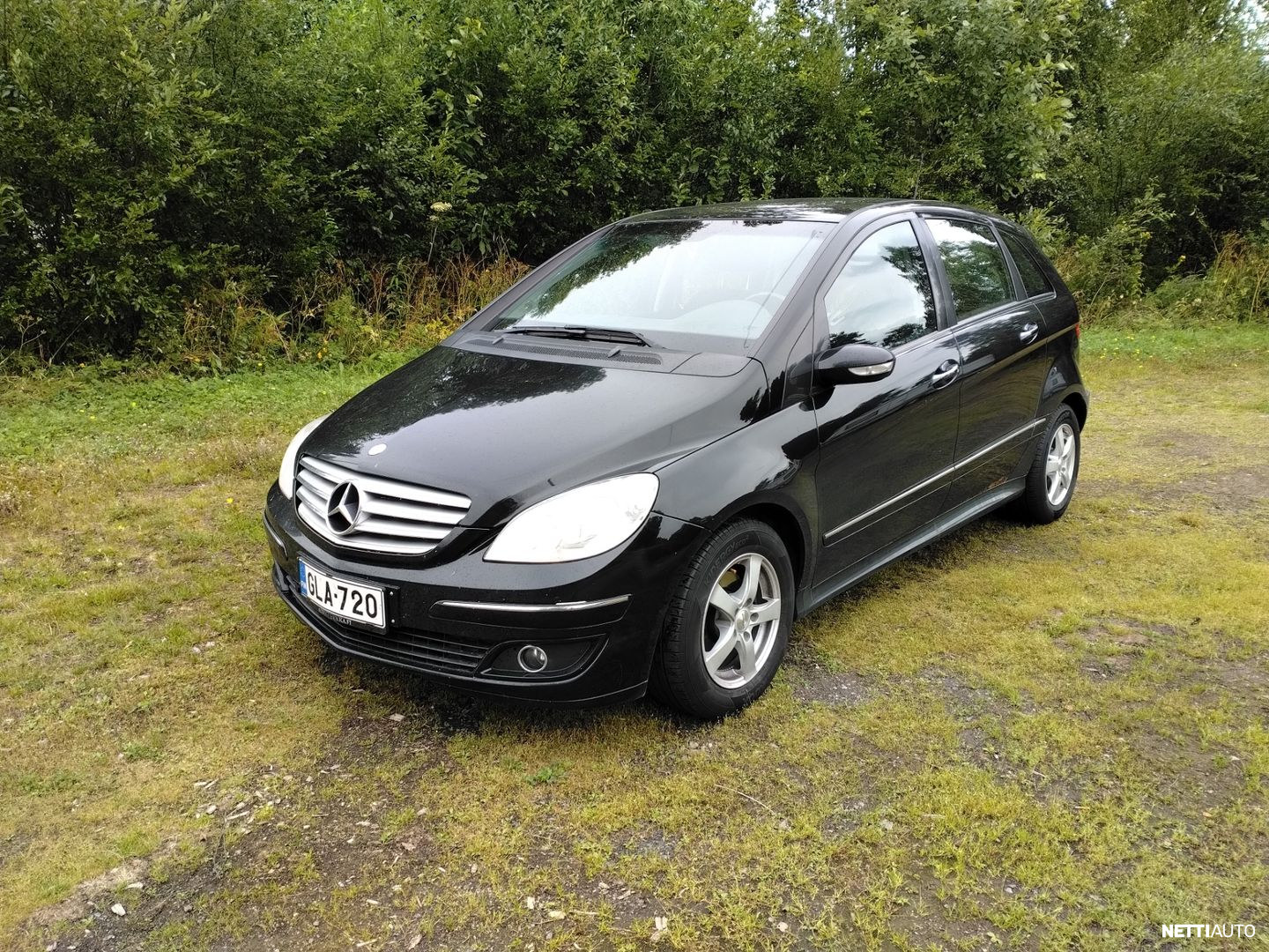 Mercedes-Benz B