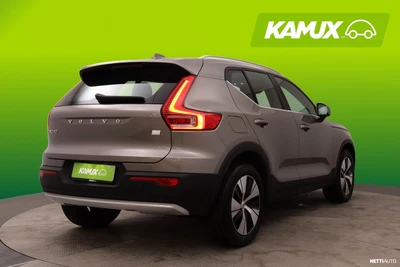 Volvo XC40 2021, photo 4/34