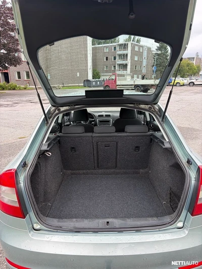 Skoda Octavia 1,4 TSI Ambiente Green tec 2012, photo 6/18