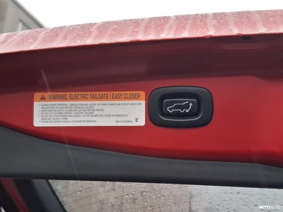 Mitsubishi Outlander PHEV 2017, kuva 6/24