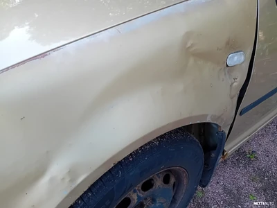 Volkswagen Golf 2003, kuva 3/7
