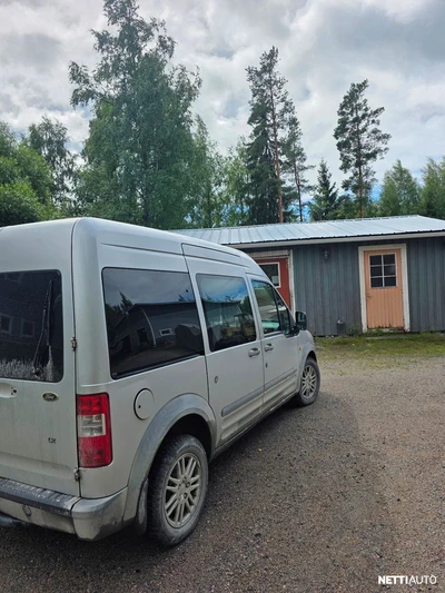 Ford Tourneo Connect 2004, photo 4/12