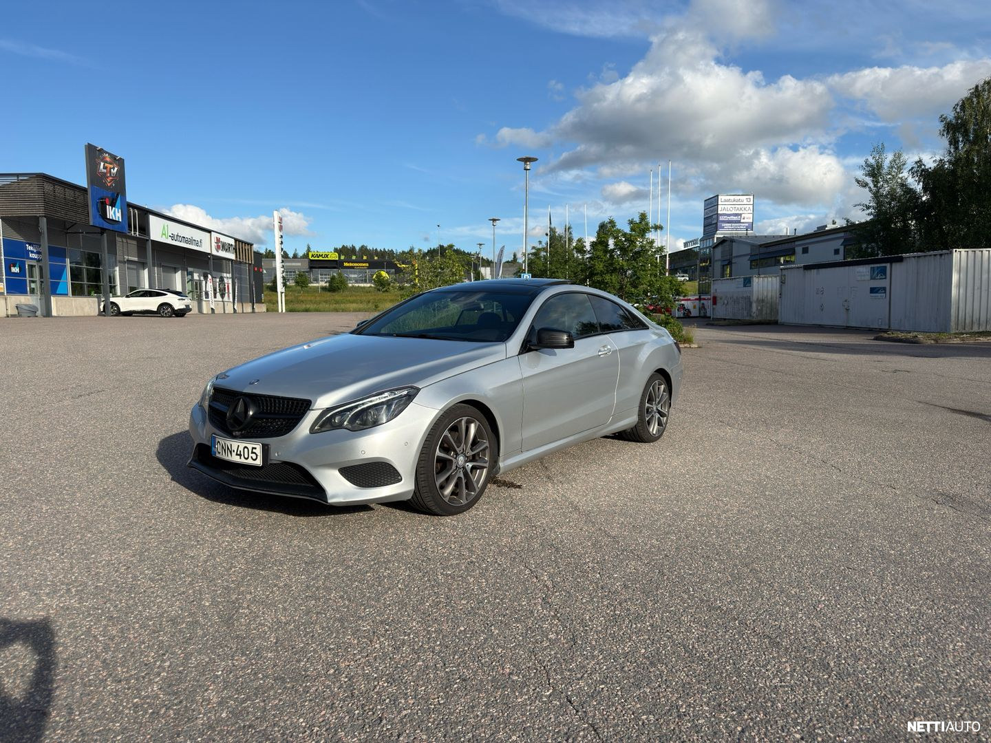 Mercedes-Benz E