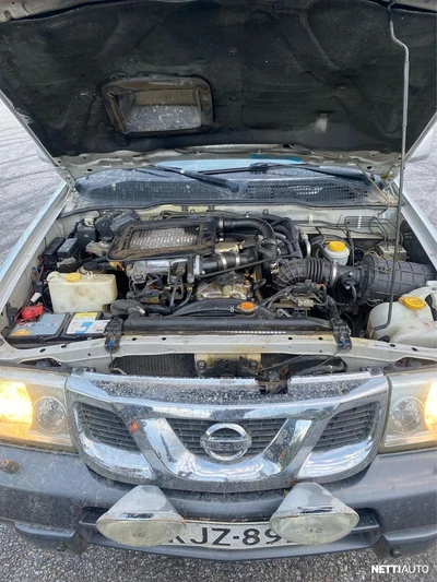 Nissan Terrano II 2004, photo 4/16