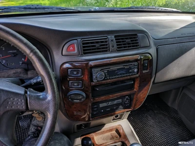 Nissan Patrol GR 3,0 Di Wagon Luxury 4x4 2000, photo 3/8