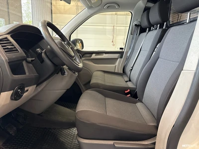 Volkswagen Transporter 2017, photo 7/18