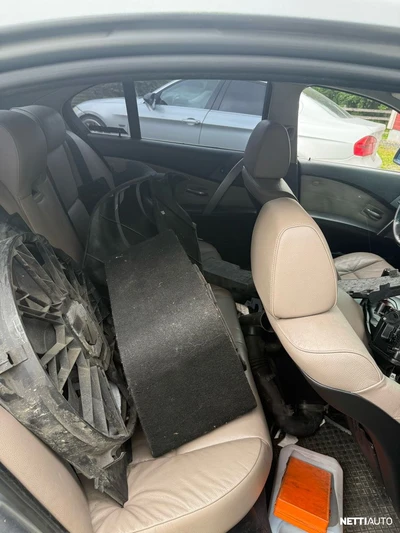 BMW 525 2004, kuva 4/7