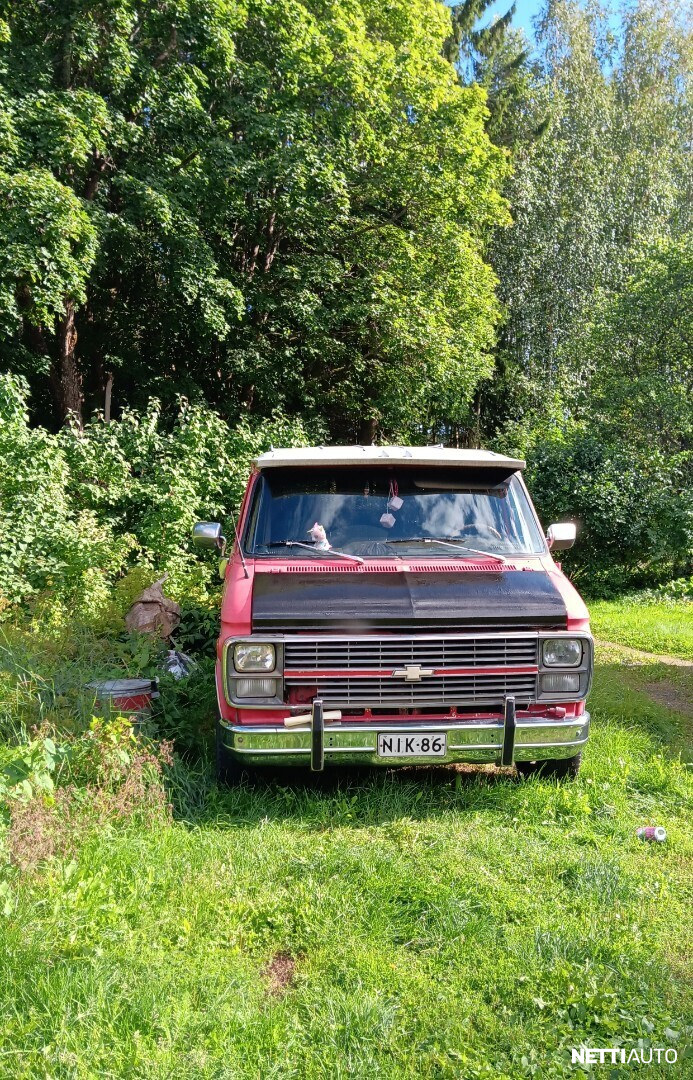 Chevrolet Chevy Van