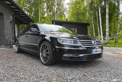 Volkswagen Phaeton 2011, kuva 2/24