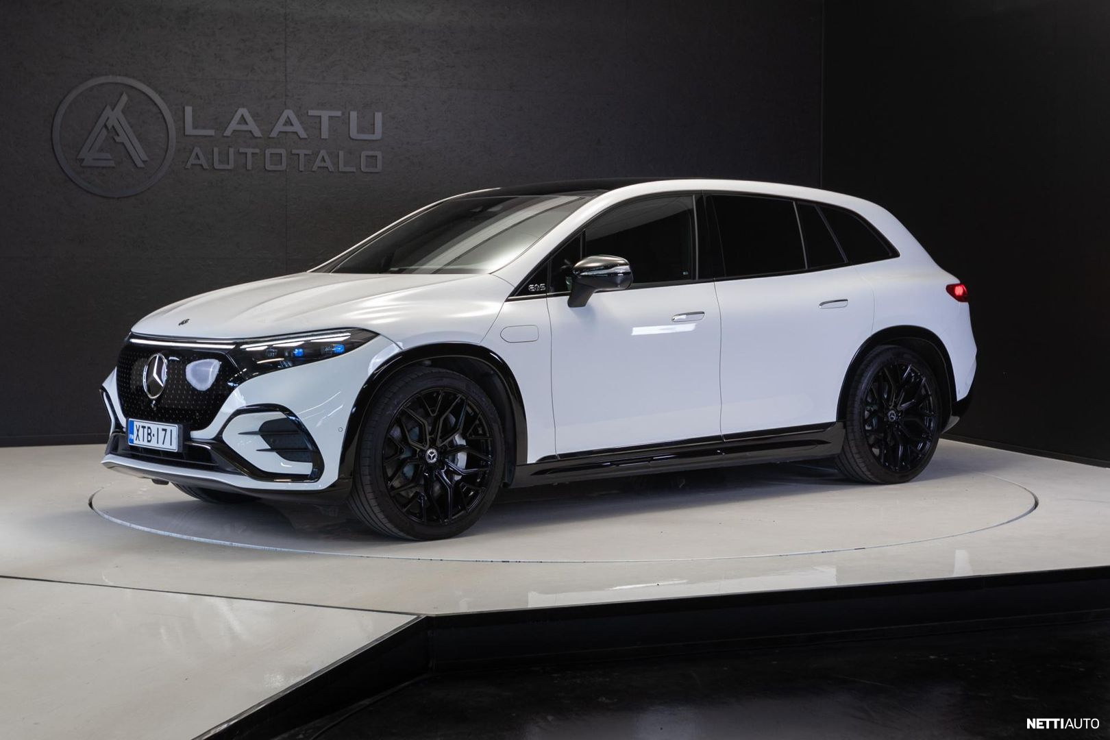 Mercedes-Benz EQS SUV