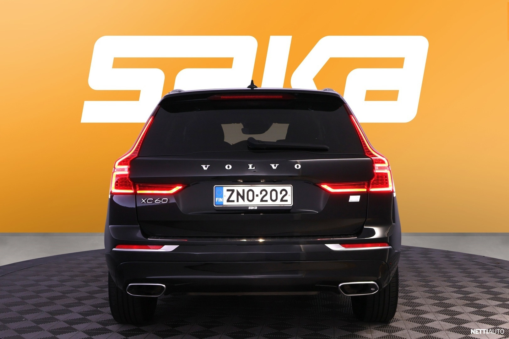Volvo XC60 2021, photo 7/43