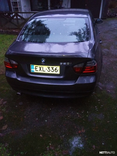 BMW 320 2005, photo 4/5