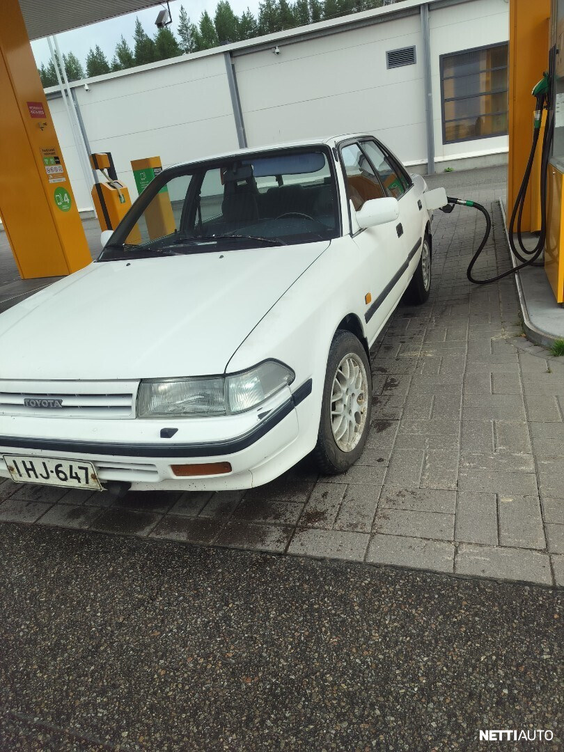 Toyota Carina II