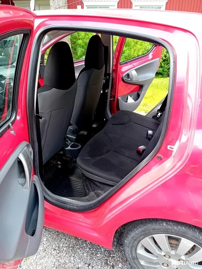 Toyota Aygo 1,0 VVT-i 5ov 2010, kuva 6/7