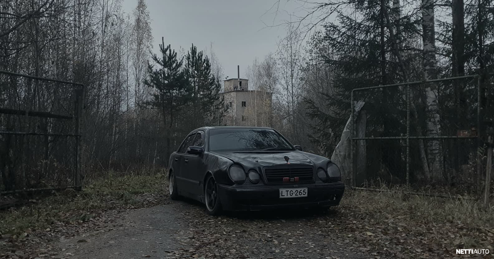 Mercedes-Benz E