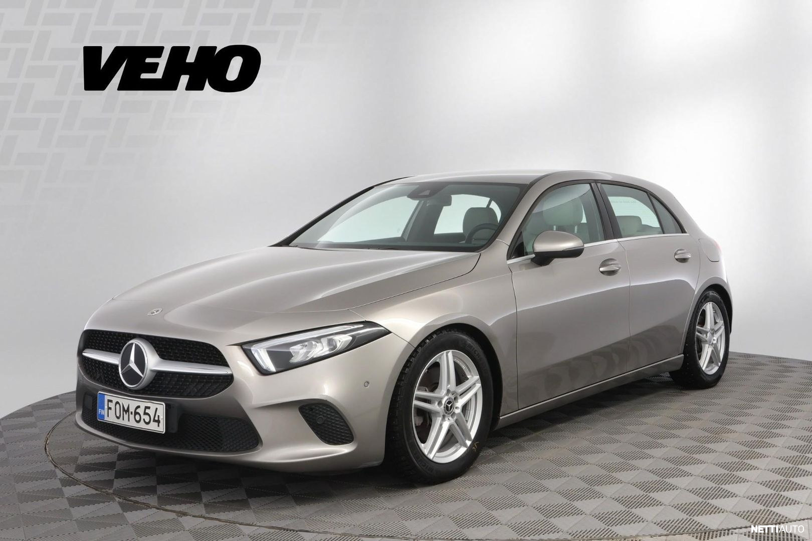 Mercedes-Benz A