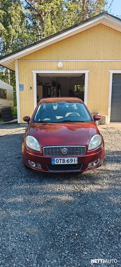 Fiat Linea 2010, kuva 3/10