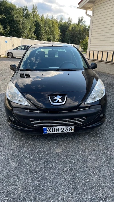 Peugeot 206+ 2010, kuva 2/11