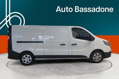 Renault Trafic 2022, photo 6/19