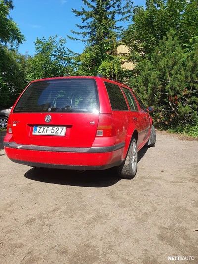 Volkswagen Golf 2003, photo 2/3