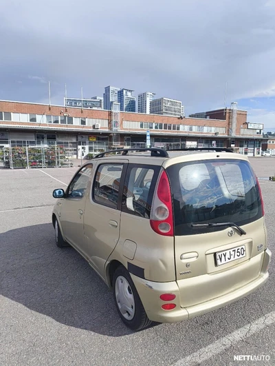 Toyota Yaris Verso 2001, kuva 6/10