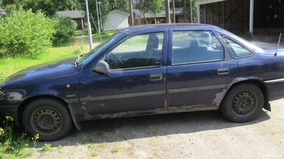 Opel Vectra 1995, kuva 2/8