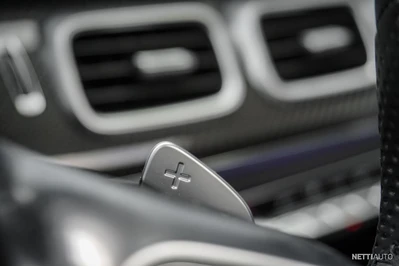 Mercedes-Benz GLS 2022, photo 7/13