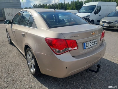 Chevrolet Cruze 2011, kuva 3/11