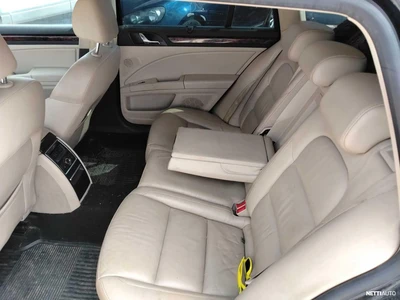 Skoda Superb 2011, kuva 6/7