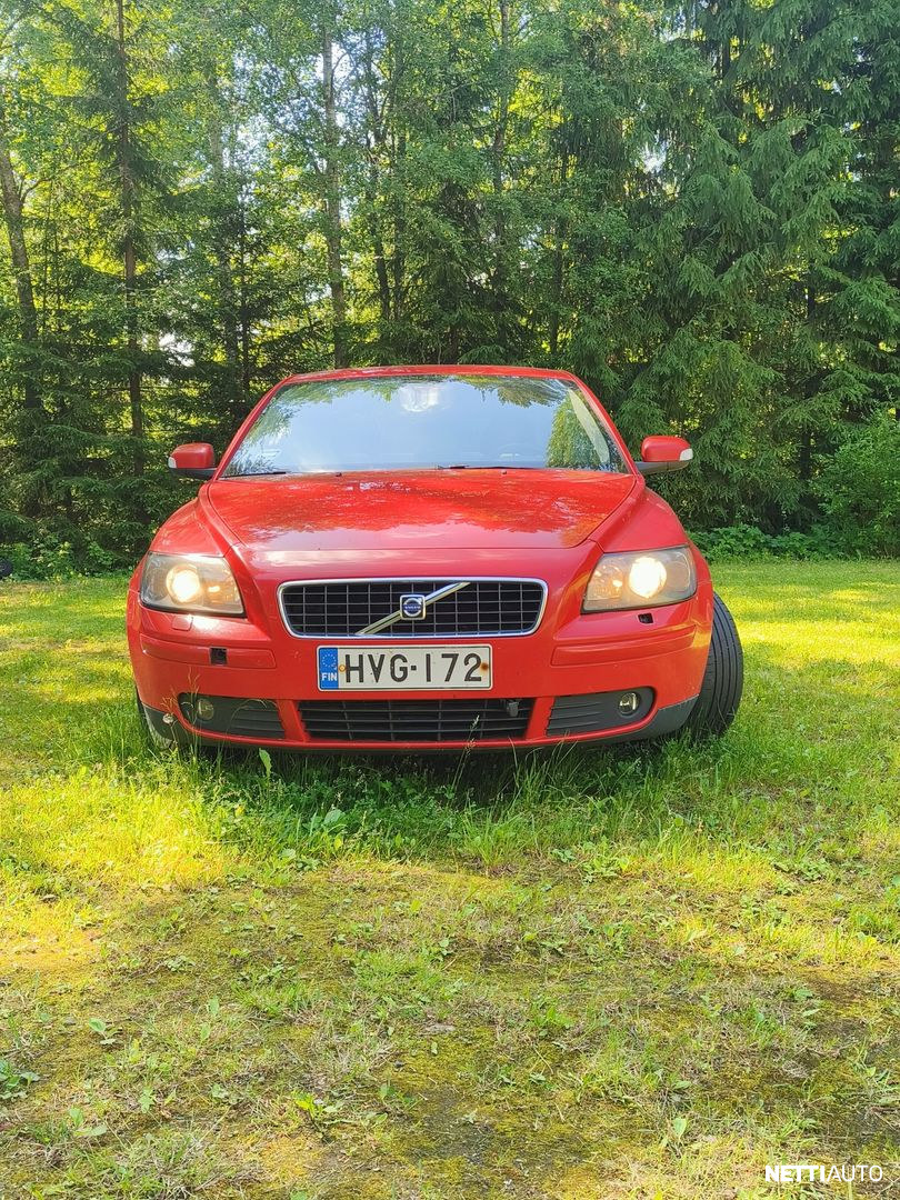 Volvo S40