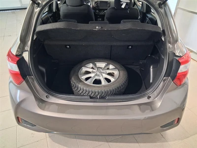 Toyota Yaris 1,5 Hybrid Active 5ov 2019, kuva 6/17