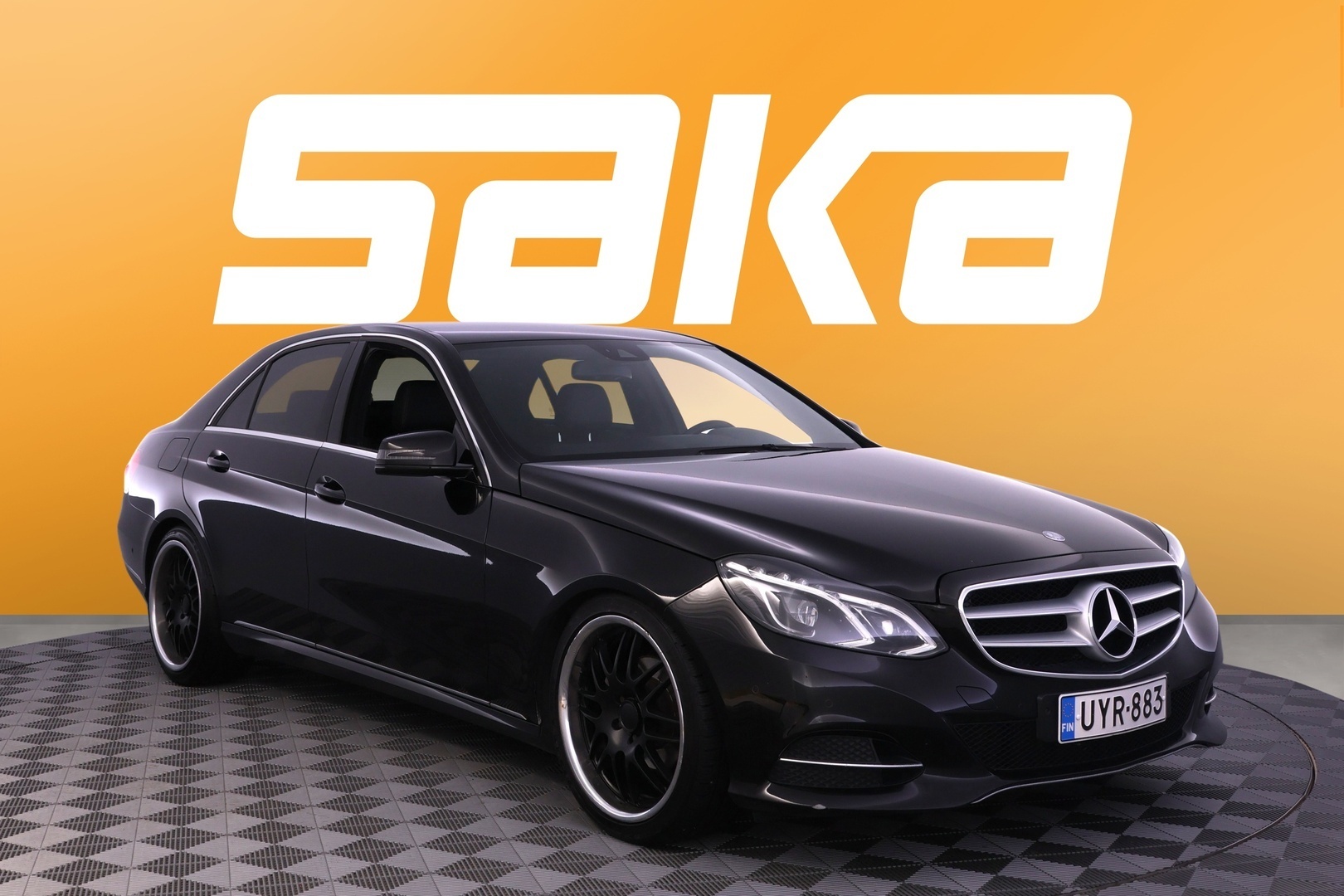 Mercedes-Benz E