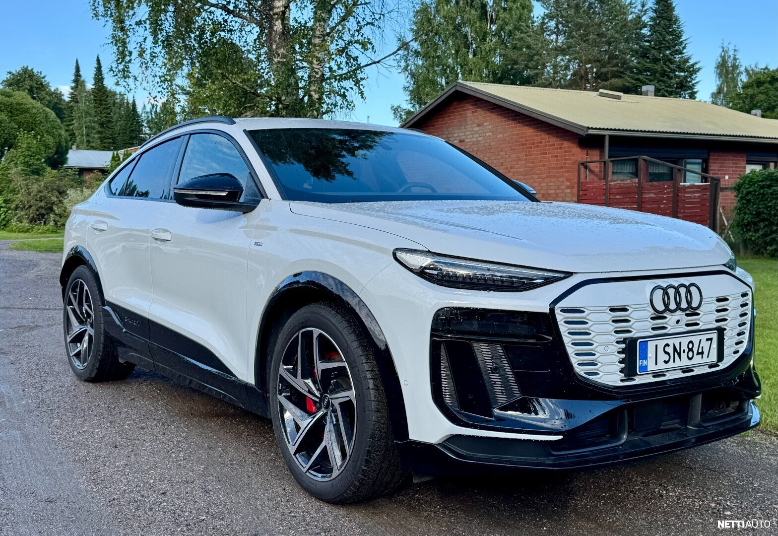 Audi Q6 e-tron