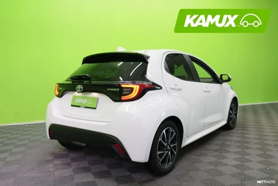 Toyota Yaris 1,5 Hybrid Style 2023, photo 4/29