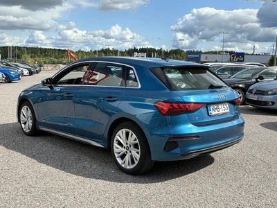 Audi A3 2021, kuva 4/10