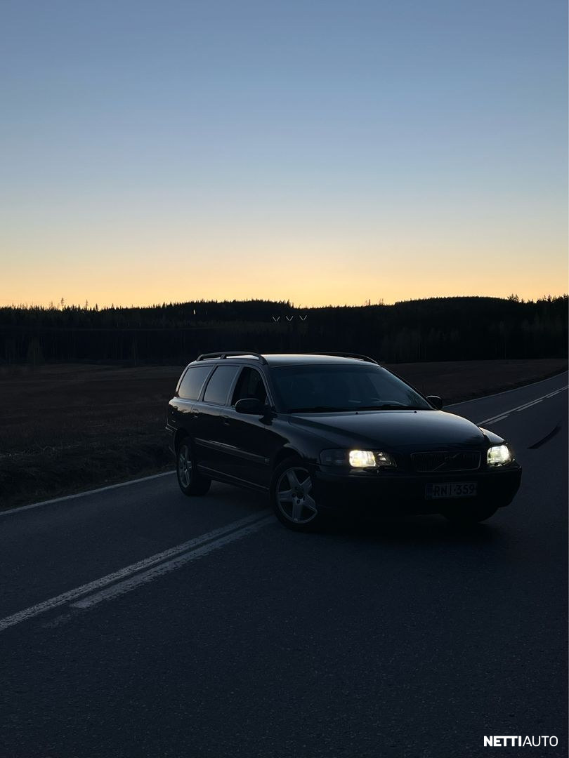 Volvo V70