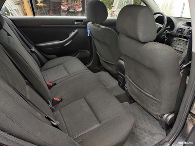 Toyota Avensis 2005, photo 7/13