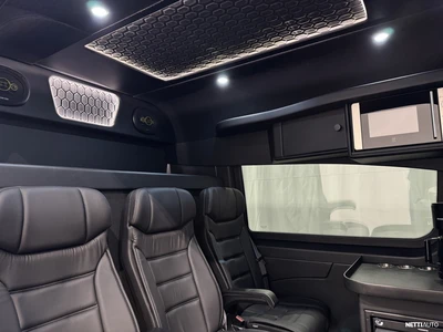 Mercedes-Benz Sprinter 2025, photo 7/13