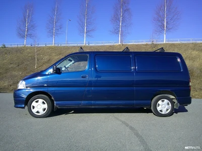 Toyota Hiace 2008, photo 2/26