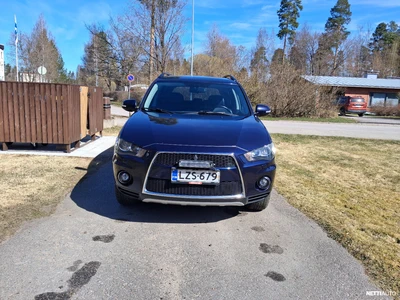 Mitsubishi Outlander 2011, photo 5/12
